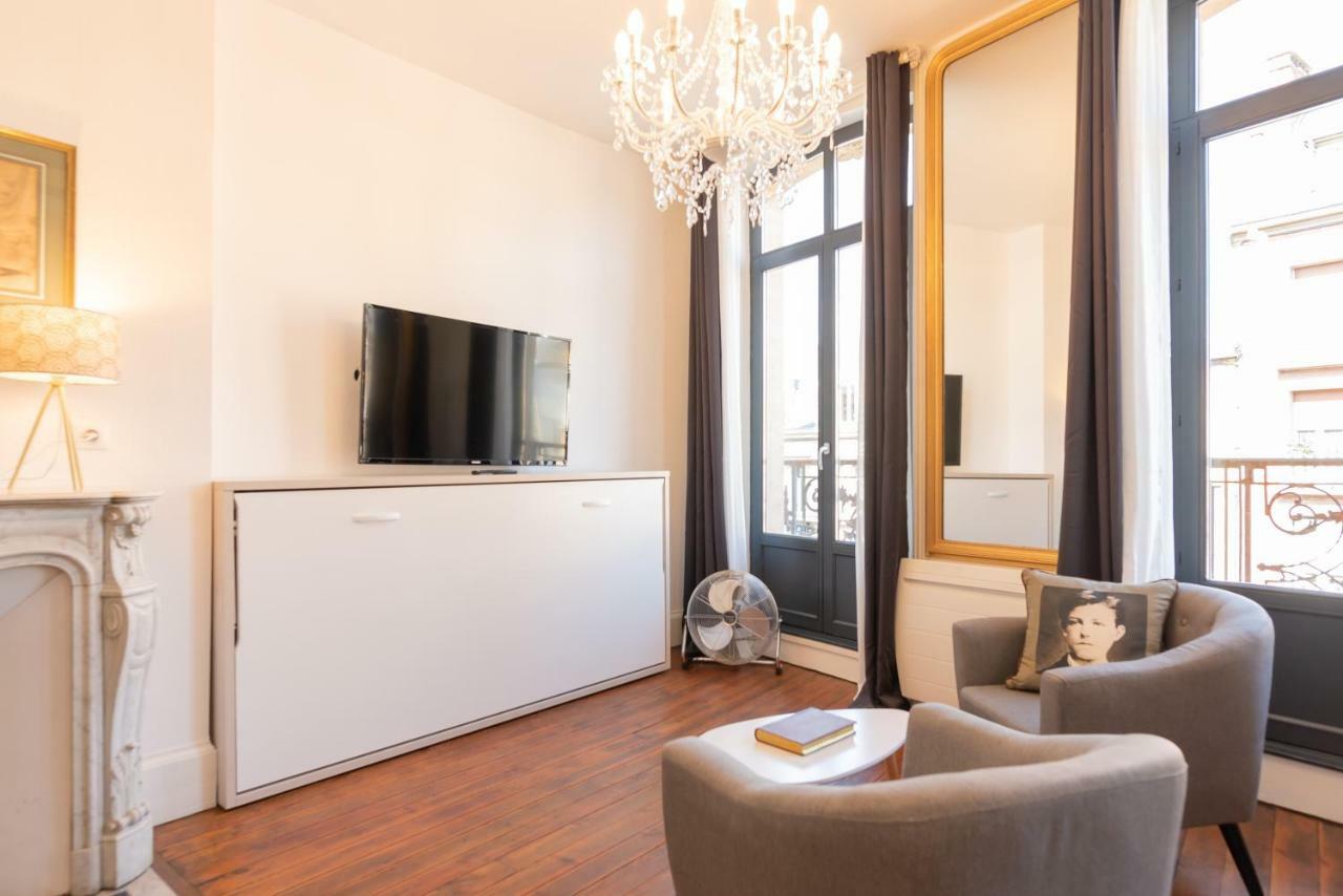 Suite Eugenie Charleville-Mezieres Exterior photo